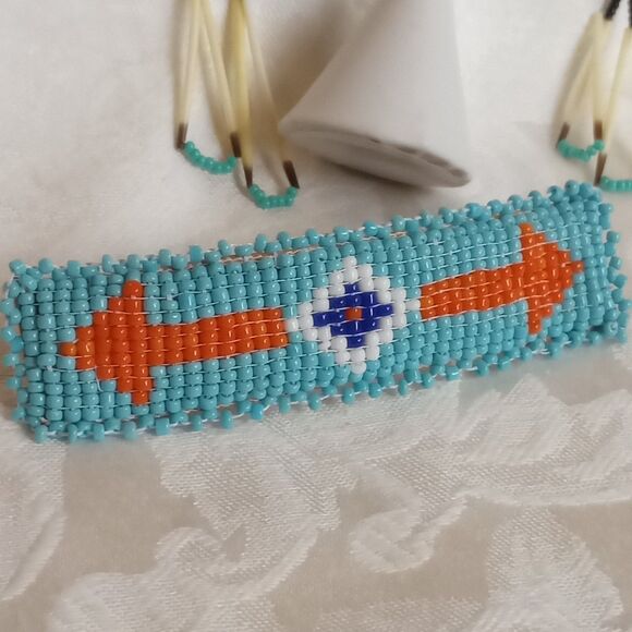 Southwestern Beaded 4\